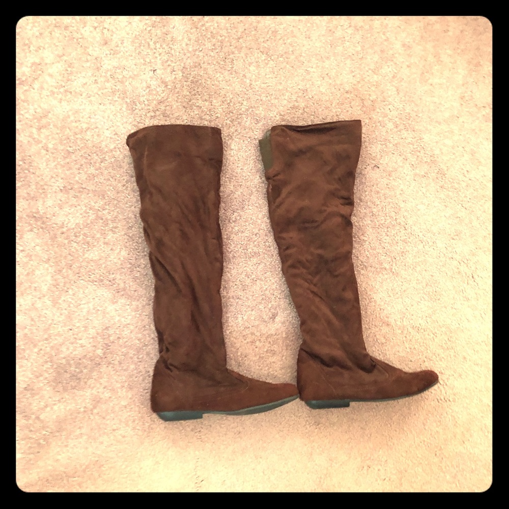 Never worn! Brown boots